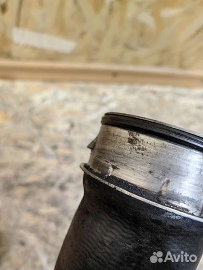 Патрубок Воздуха Турбины Транспортер Т5 7H0145980F