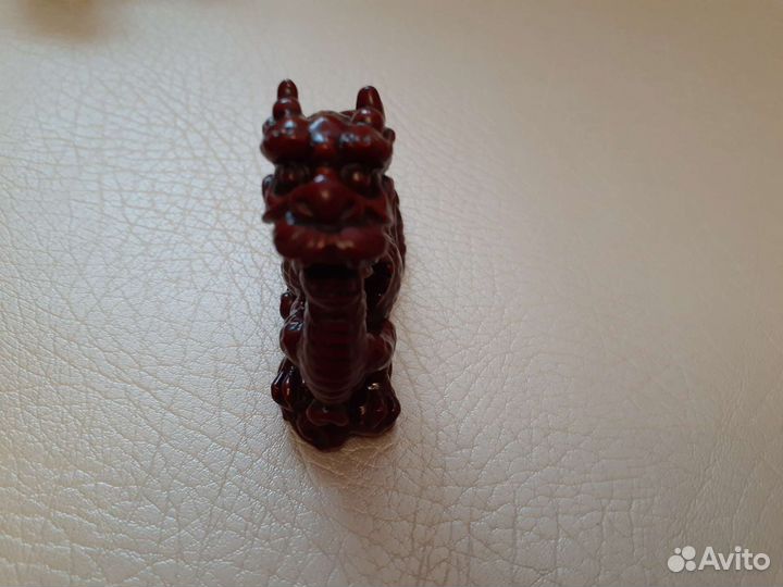 Фигурки статуэтки дракона