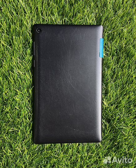 Планшет Lenovo TAB 3 Essential 710i