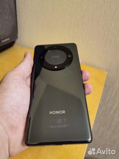 Смартфон honor x9a
