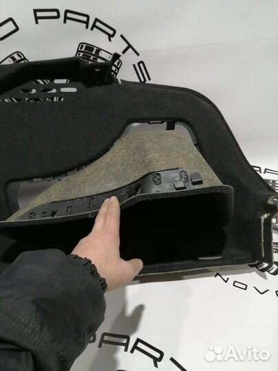 Обшивка багажника правая Audi A4 (B8, 8k2) 2007-2