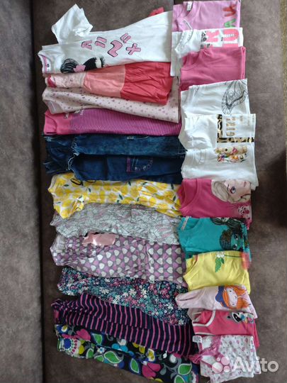 Одежда для девочки 98-104 пакетом