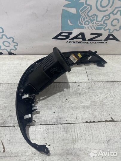 Дефлектор передний правый Kia Cerato 3