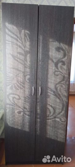 Шкаф плательный