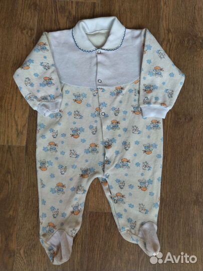 Одежда на малыша 0-3 м, постельное белье