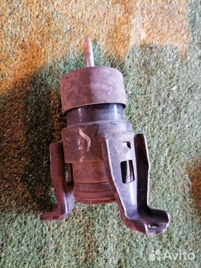 Опора двигателя (подушка двс) задняя 11320JN02D Ni