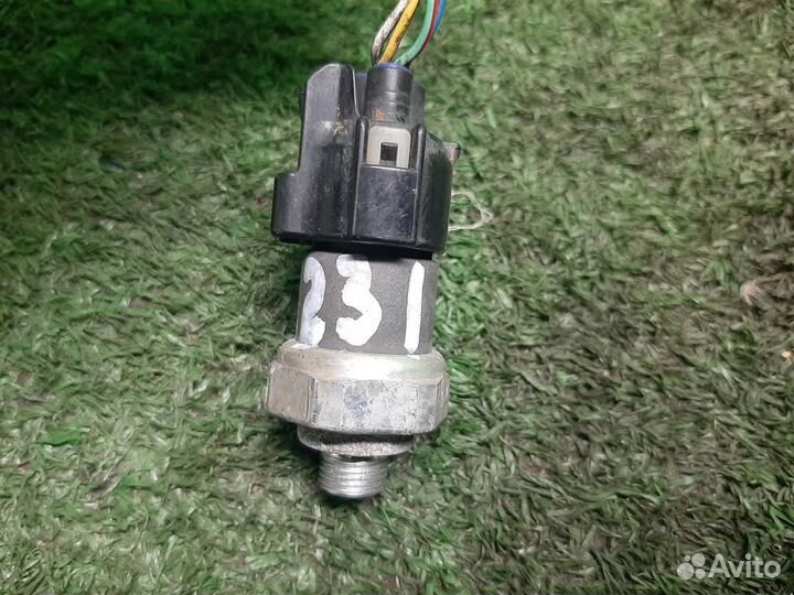 Датчик давления кондиционера Toyota Corolla E120