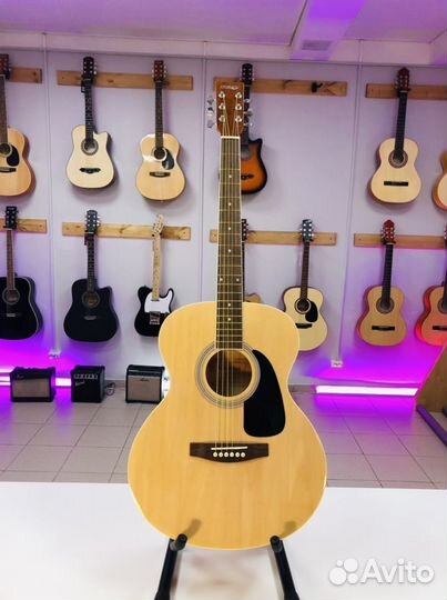 Гитара с мощным звуком