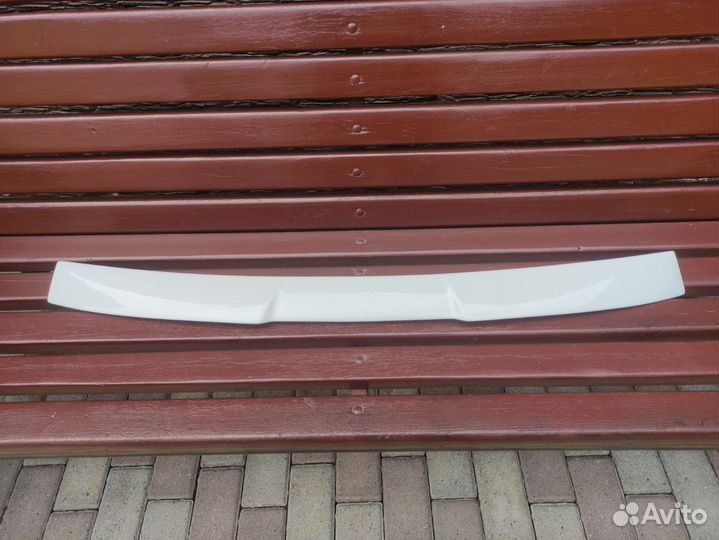 Сполер на Камри 50 55 на заднее лобовое