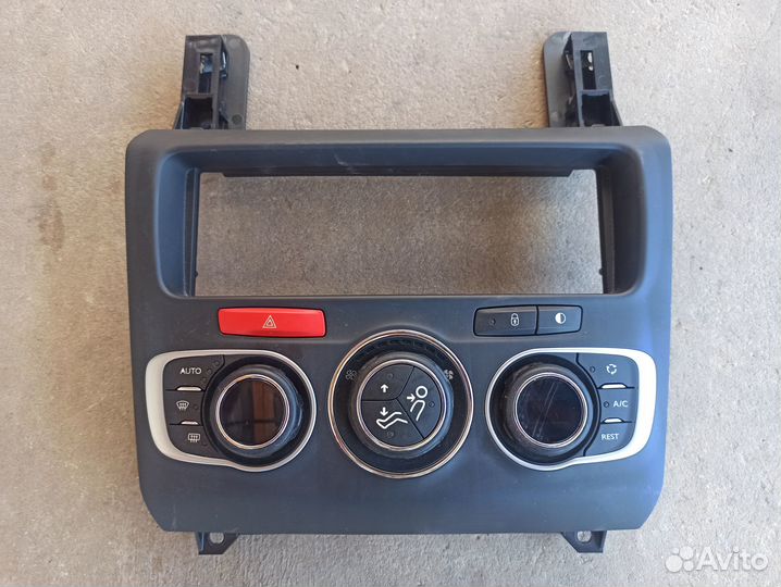 Управление климатом Ситроен Citroen C4 B7