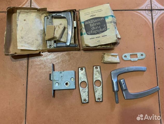 Ручка-защелка. Сделано в СССР