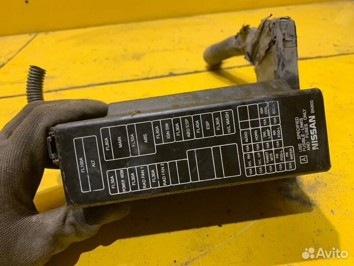 Блок предохранителей Nissan Almera N16 2002-2006