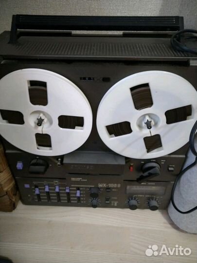 Продам ленточный магнитофон мк 106с