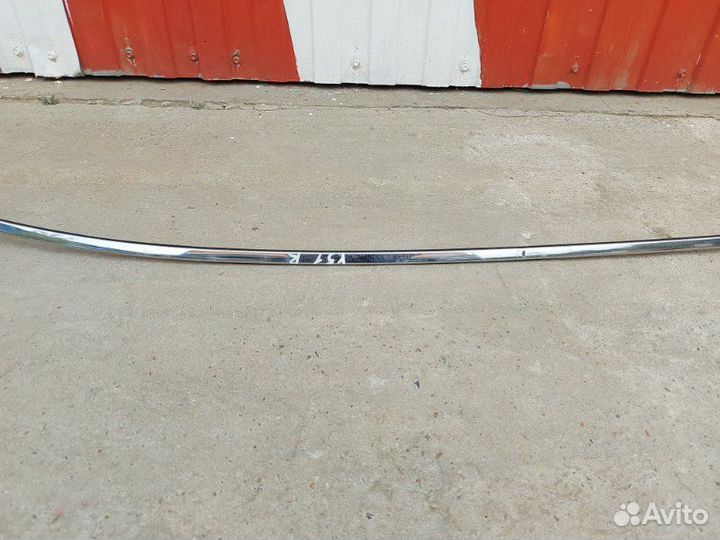 Молдинг на крышу правый Nissan Fuga Y51 VQ25HR