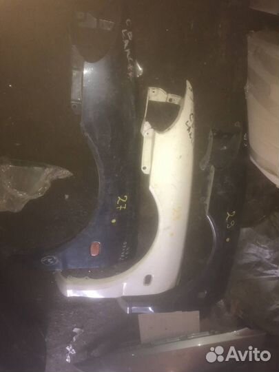 Крыло Mitsubishi Lancer CB