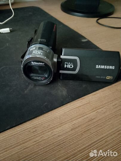 Видеокамера Samsung HMX-QF20