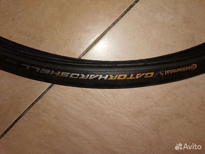 Велосипедная покрышка 28-622