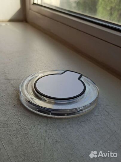Беспроводное зарядное устройство «Pod»
