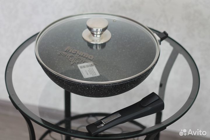 Сковорода вок Мечта 28см со съемной ручкой и крышк