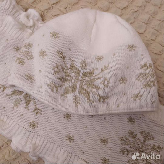 Шапка и шарф новые