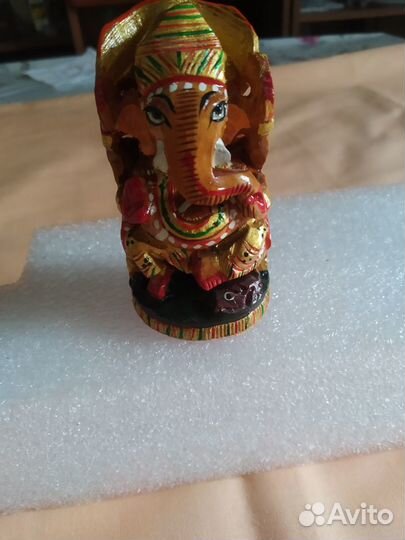 Фигурка индийского Бога Ганеш