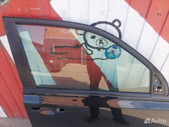 Дверь передняя правая Nissan X-Trail NT31-211827