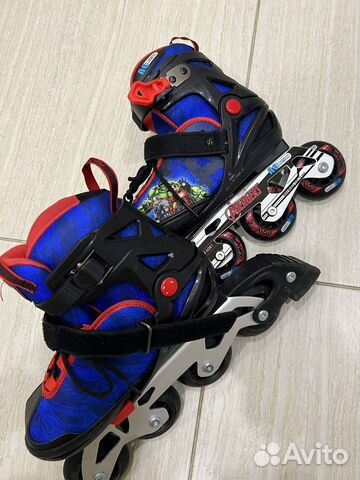 Роликовые коньки