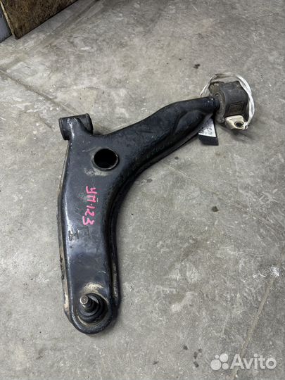 Рычаг передний левый carisma дорест