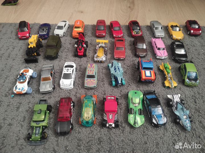 Хот вилс большой набор hot wheels с машинками