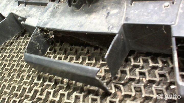 Рамка передняя Land Rover Range Rover Sport, 2007