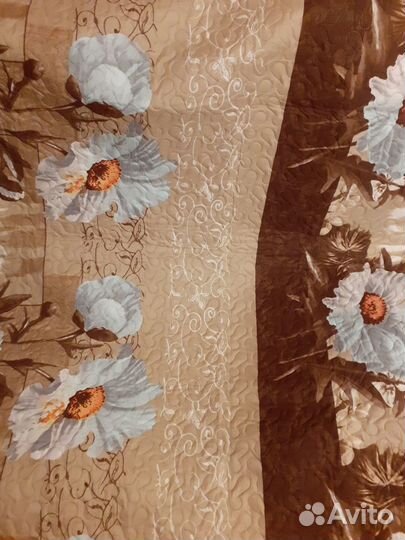 Двухстороннее покрывало