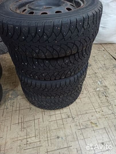 Nokian Tyres Nordman 4 185/65 R15