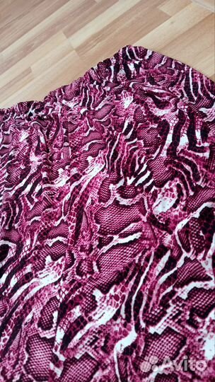 Костюм женский с юбкой