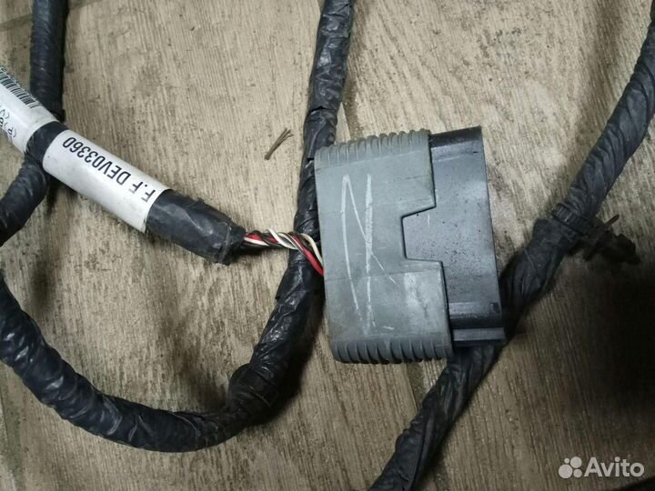 Проводка подкапотная Chrysler 200 2015 68207031AG