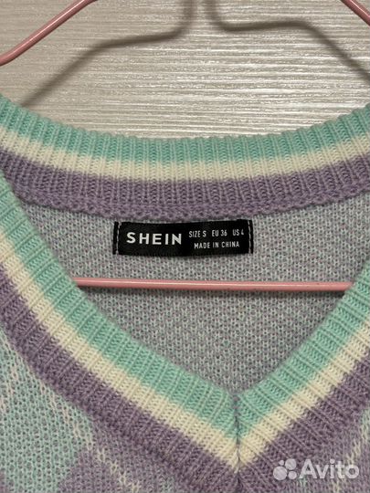 Жилетка вязаная