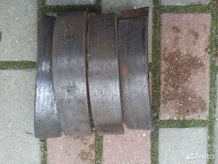 Задние тормозные колодки Рено Дастер