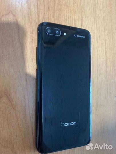 Телефон honor 10