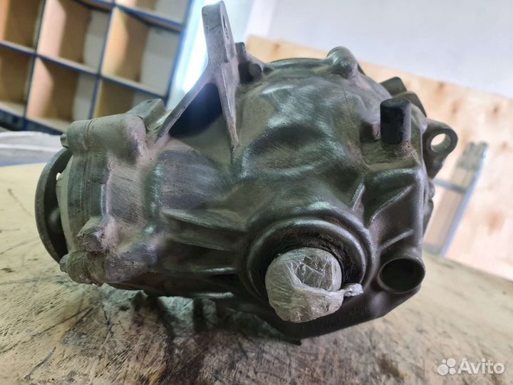 Передний редуктор 3.07 Mercedes W204