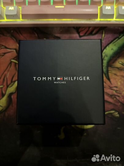 Часы Tommy Hilfiger