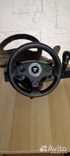 Игровой руль thrustmaster