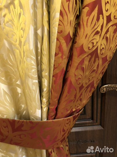 Шторы на одно окно с двух сторон