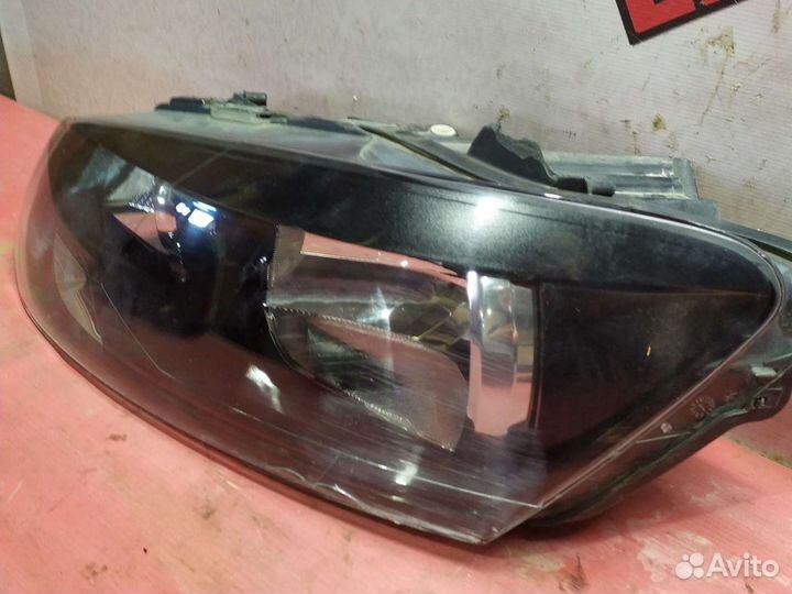 Фара передняя левая Volkswagen Polo