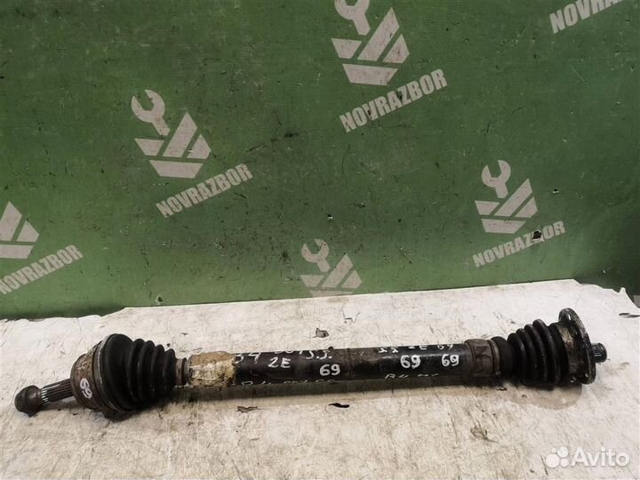 Полуось привод Фольксваген Пассат Б4