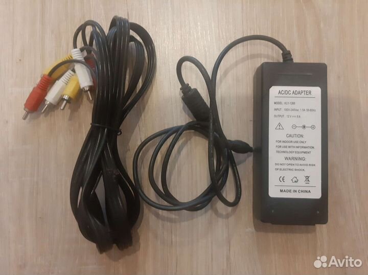 Видеорегистратор QCM-04DL