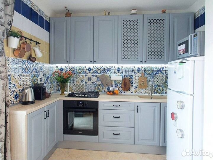 Кухонный гарнитур в стиле минимализм