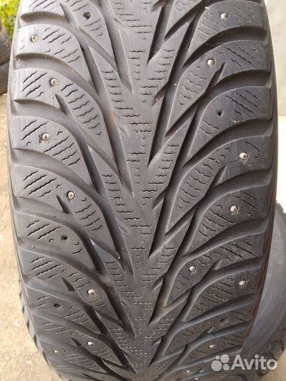 Yokohama IceGuard Stud IG65 225/55 R18