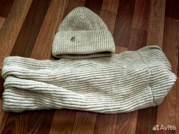 Зимняя женская куртка