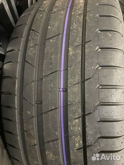 R20 Nokian Tyres Hakka Black 285/50, PCD 5x150 DIA 110