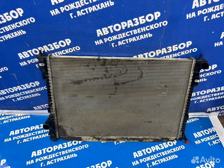 Радиатор охлаждения Ford Explorer внедорожник KX