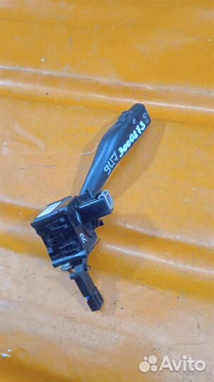 Подрулевой переключатель стеклоочистителей VW Gol